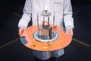Data acquisition unit, no cables, rotor heads